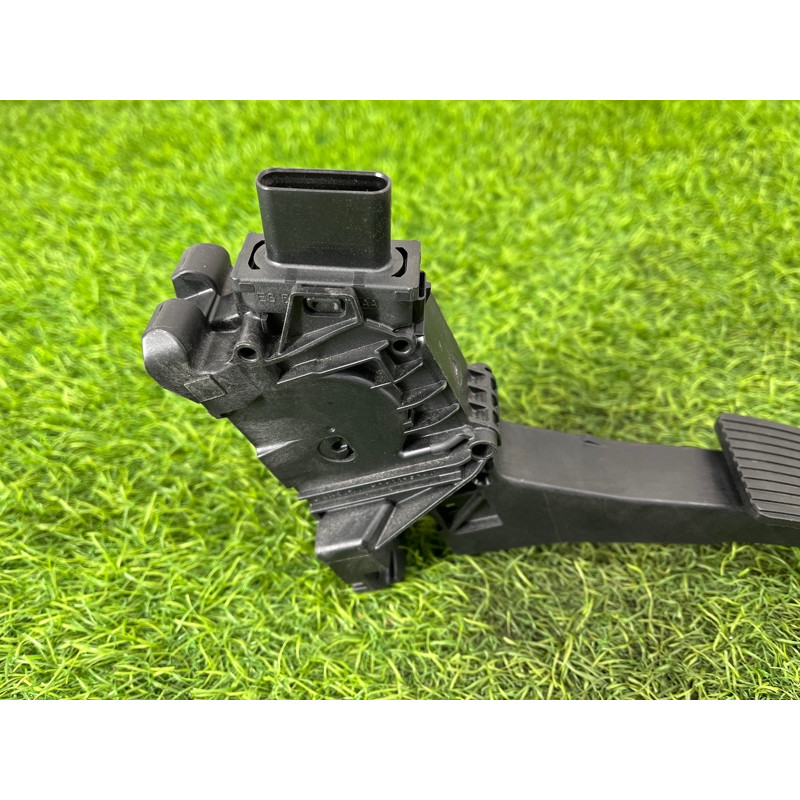 Педаль газа (электрика двигателя) Mercedes-Benz EQB 350 X243 2022 A1773001800