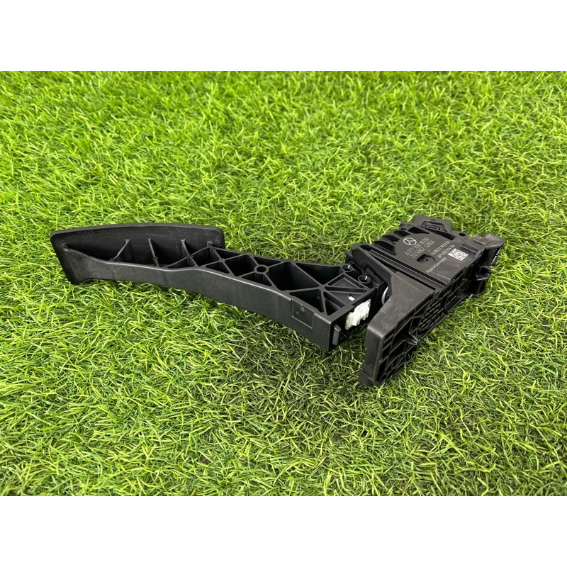 Педаль газа (электрика двигателя) Mercedes-Benz EQB 350 X243 2022 A1773001800