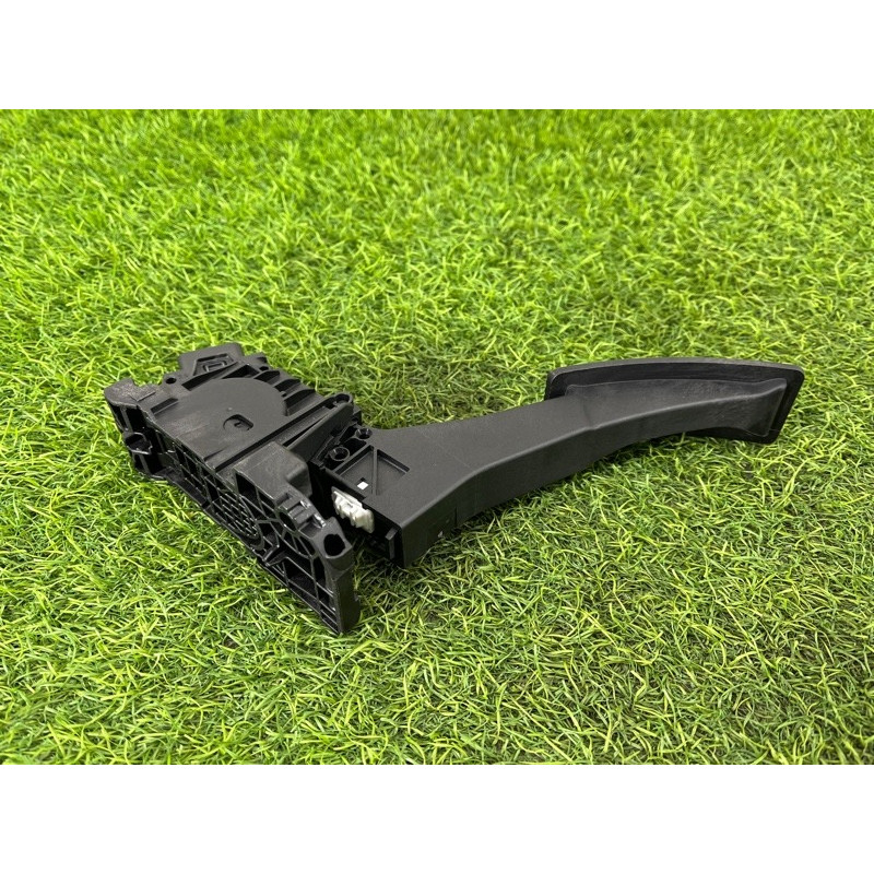 Педаль газа (электрика двигателя) Mercedes-Benz EQB 350 X243 2022 A1773001800