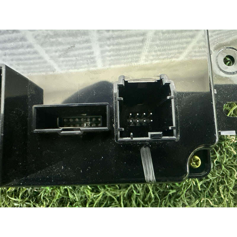 Блок управления климат-контролем (электрика / блоки управления) Jeep Grand Cherokee WK2 2014 3.0 Diesel 68110610AK