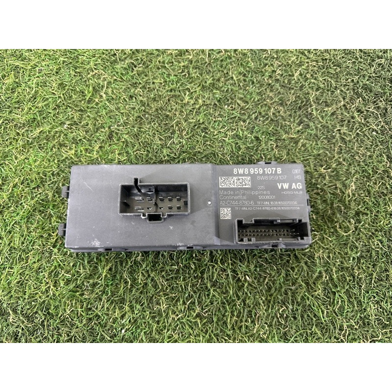 Блок управления крышки багажника (электрика / блоки управления) AUDI Q7 4M 2017 3.0 TFSi 8W8959107B