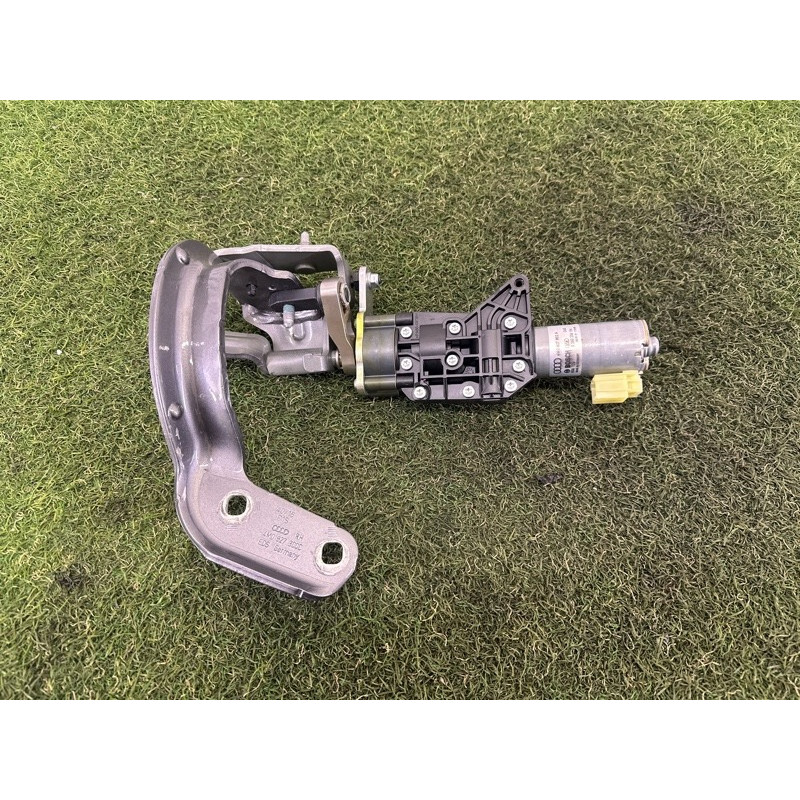 Привод двери багажника (электрика) AUDI Q7 4M 2017 2.0 TFSI 4M0827852C