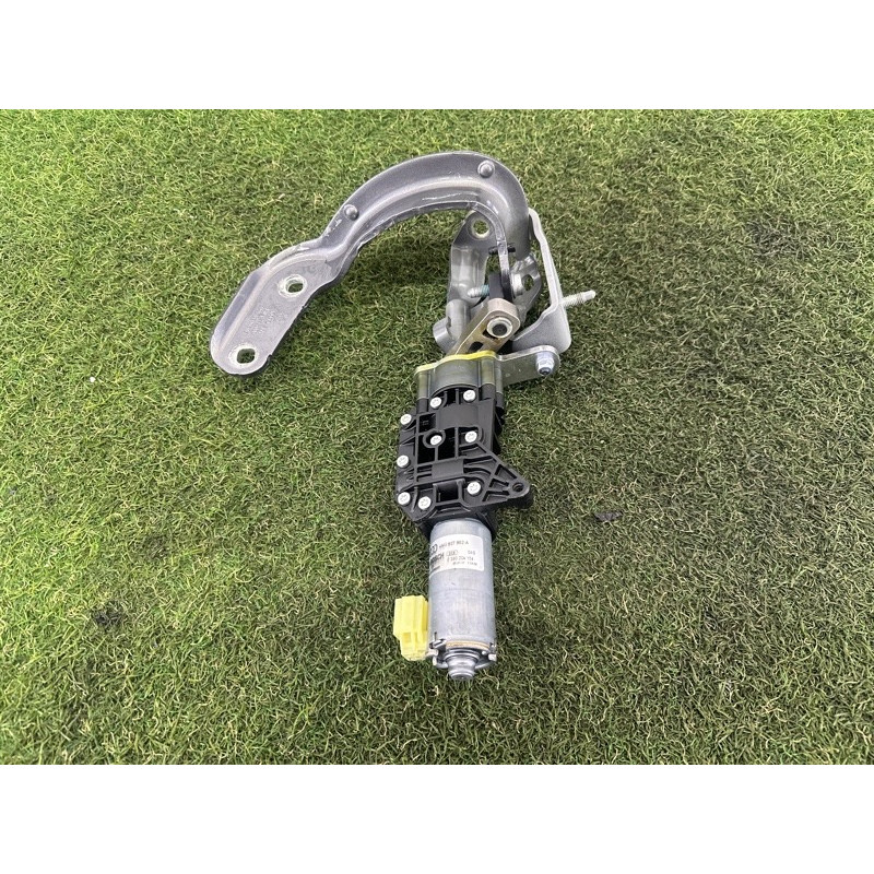 Привод двери багажника (электрика) AUDI Q7 4M 2017 2.0 TFSI 4M0827852C