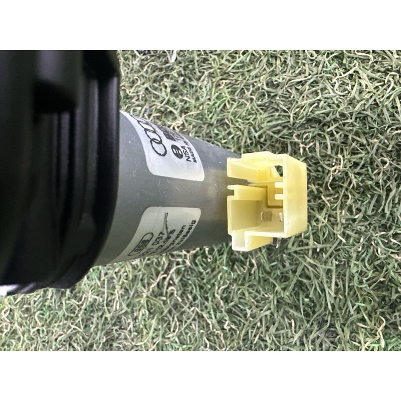 Привод двери багажника (электрика) AUDI Q7 4M 2017 2.0 TFSI 4M0827852C