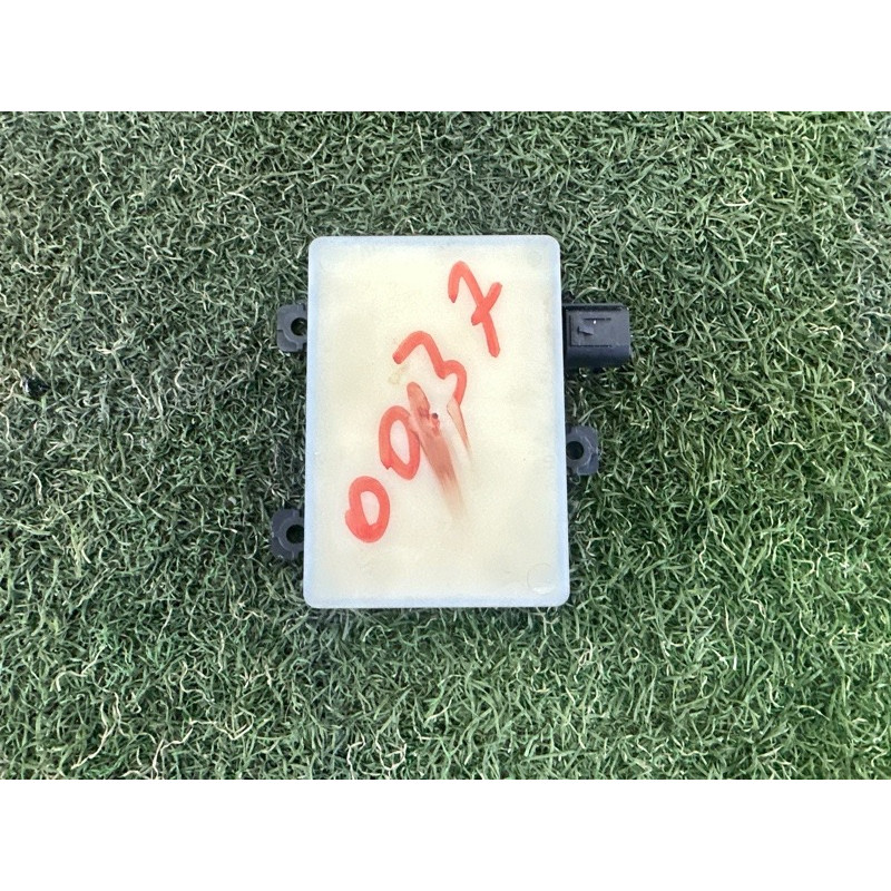 Датчик слепых зон (электрика / датчики) LAND ROVER Range Rover L405 2016 5.0 LR061039