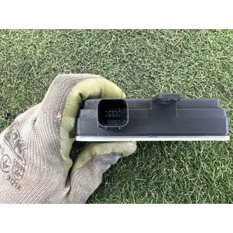 Датчик слепых зон (электрика / датчики) LAND ROVER Range Rover L405 2016 5.0 LR061039