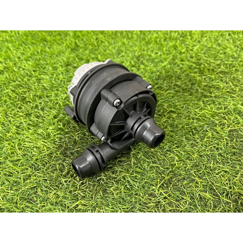 Помпа электрическая (электрика) Mercedes-Benz EQB 350 X243 2022 A0005002686