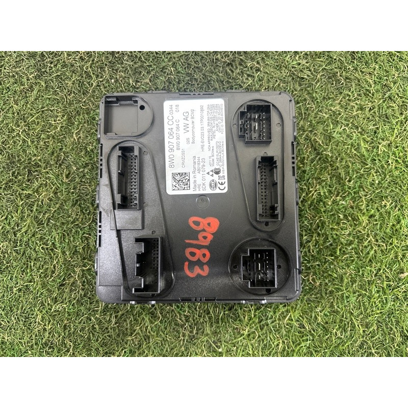 Модуль BCM (электрика / блоки управления) AUDI A4 B9 2017 2.0 TFSI 8W0907064CC