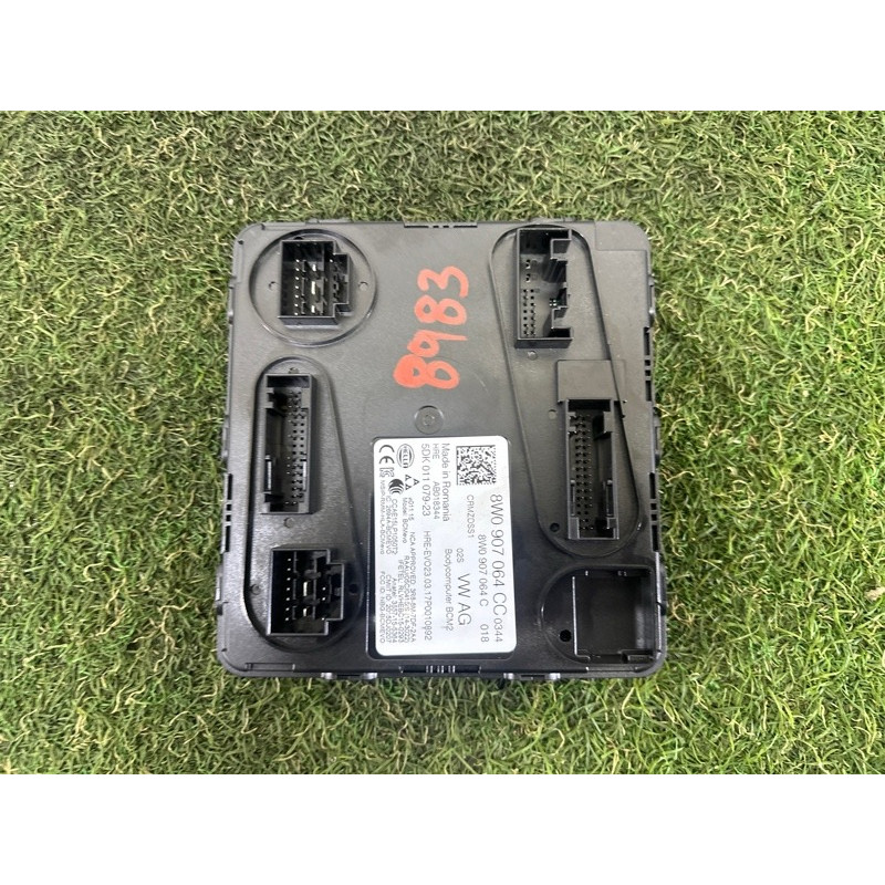 Модуль BCM (электрика / блоки управления) AUDI A4 B9 2017 2.0 TFSI 8W0907064CC