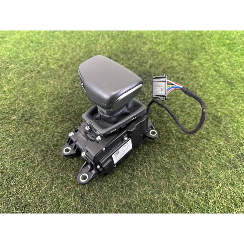 Селектор АКПП (трансмиссия) AUDI A4 B8 2012 2.0 CAEB 4M1713041D