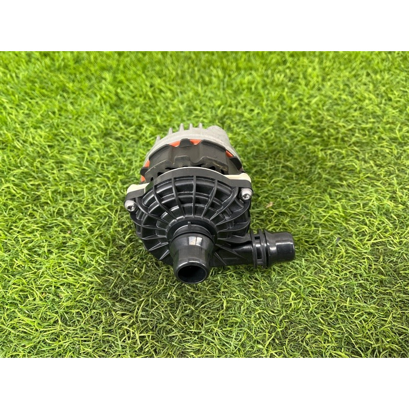 Помпа электрическая (электрика) Mercedes-Benz EQB 350 X243 2022 A0005003901