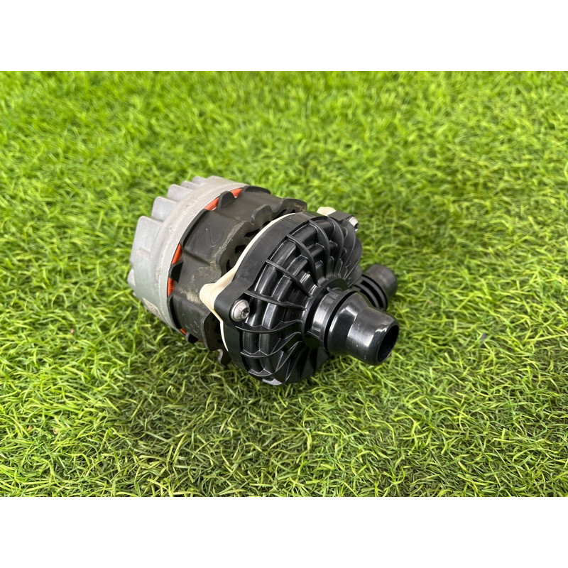 Помпа электрическая (электрика) Mercedes-Benz EQB 350 X243 2022 A0005003901