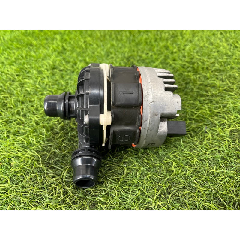 Помпа электрическая (электрика) Mercedes-Benz EQB 350 X243 2022 A0005003901