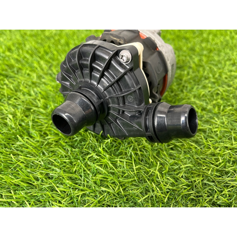 Помпа электрическая (электрика) Mercedes-Benz EQB 350 X243 2022 A0005003901