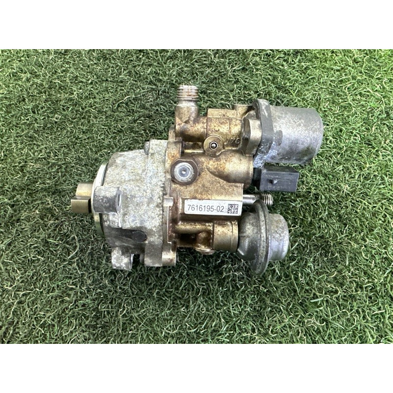 ТНВД (топливная система) BMW 3-series E90 2010 3.0 N54 13517616170