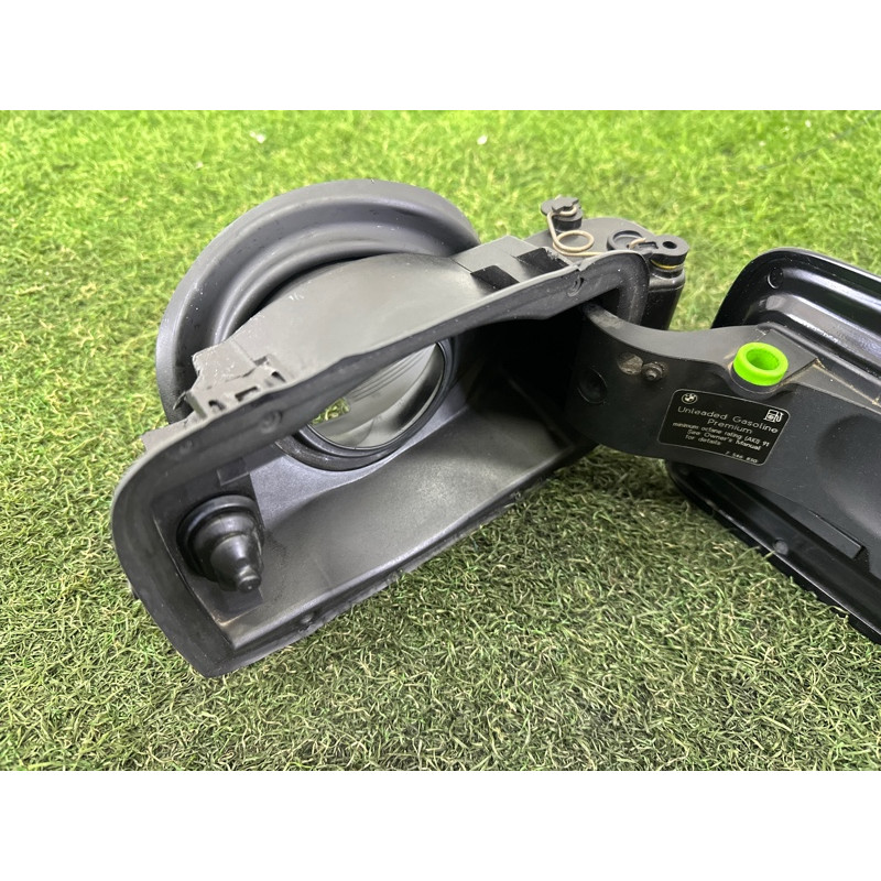 Лючок топливного бака (кузов и элементы) BMW 3-series E90 2010 3.0 N54 51177073961