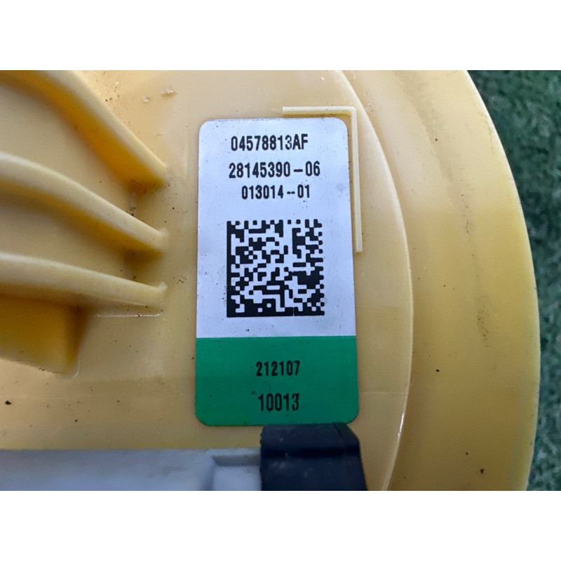 Топливный насос (топливная система) Jeep Grand Cherokee WK2 2014 3.0 Diesel 5145589AB