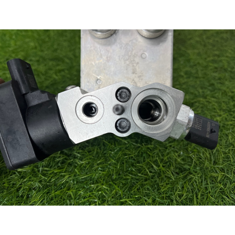 Осушитель кондиционера (отопление и кондиционирование) Mercedes-Benz EQB 350 X243 2022 A2438308500