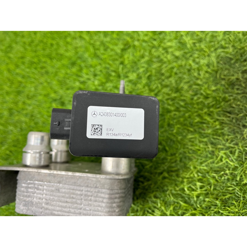 Осушитель кондиционера (отопление и кондиционирование) Mercedes-Benz EQB 350 X243 2022 A2438308500