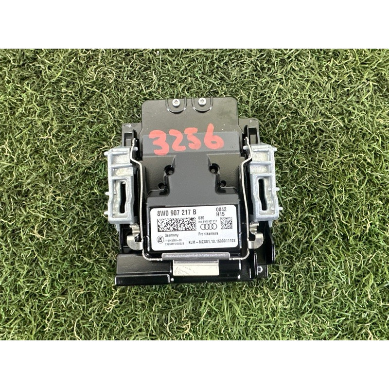 Камера переднего вида (электрика) AUDI A4 B9 2017 2.0 TFSI 8W0907217B