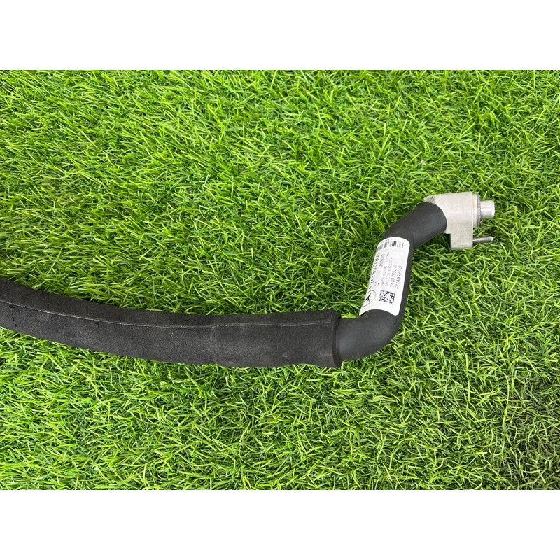 Трубка кондиционера (отопление и кондиционирование) Mercedes-Benz EQB 350 X243 2022 A2438307300