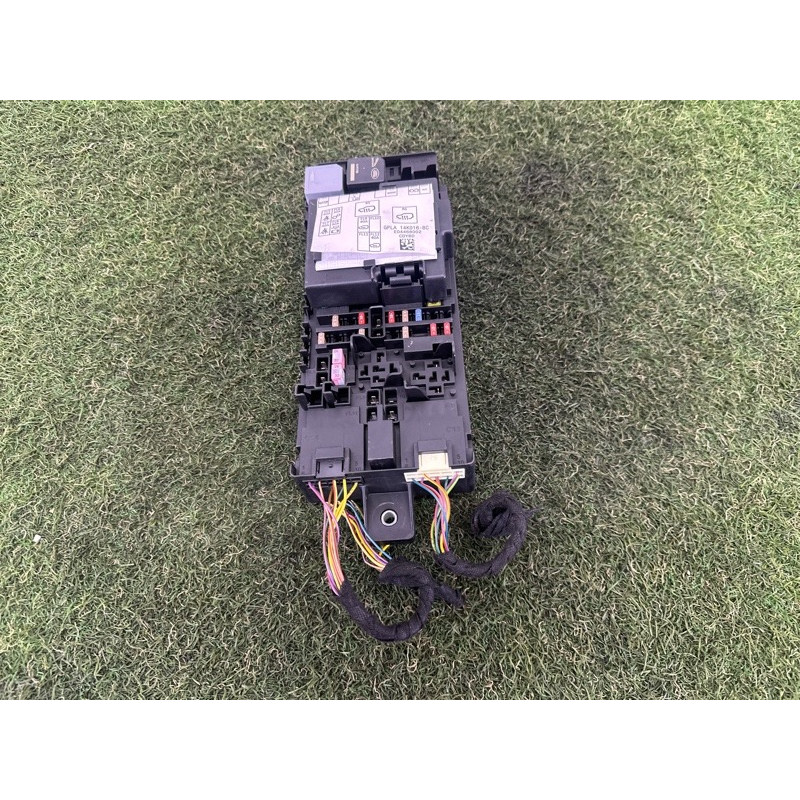 Блок предохранителей (электрика) LAND ROVER Range Rover L405 2016 5.0 LR085480