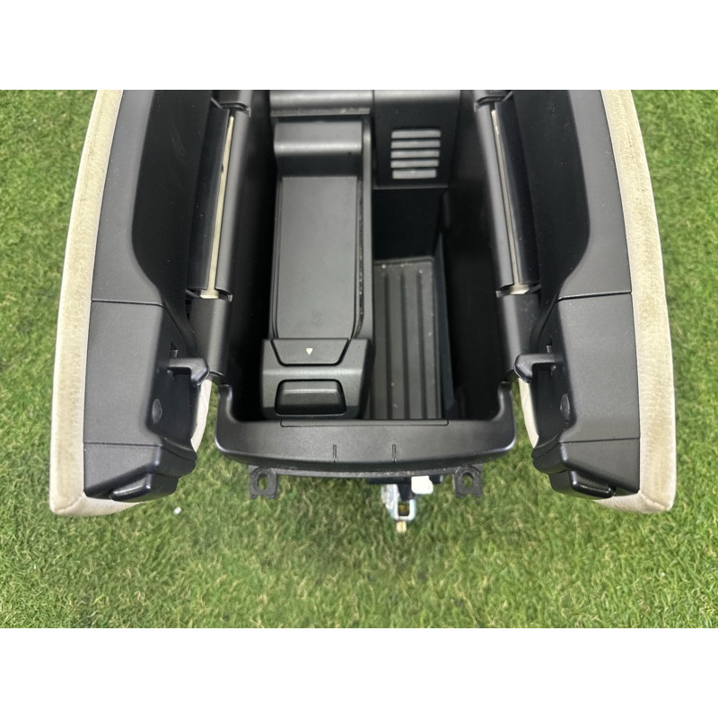 Подлокотник (салон) BMW X5 F15 2015 4.4 51169285085