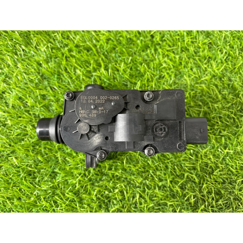 Клапан системы охлаждения (электрика / кнопки) Mercedes-Benz EQB 350 X243 2022 A0005061500