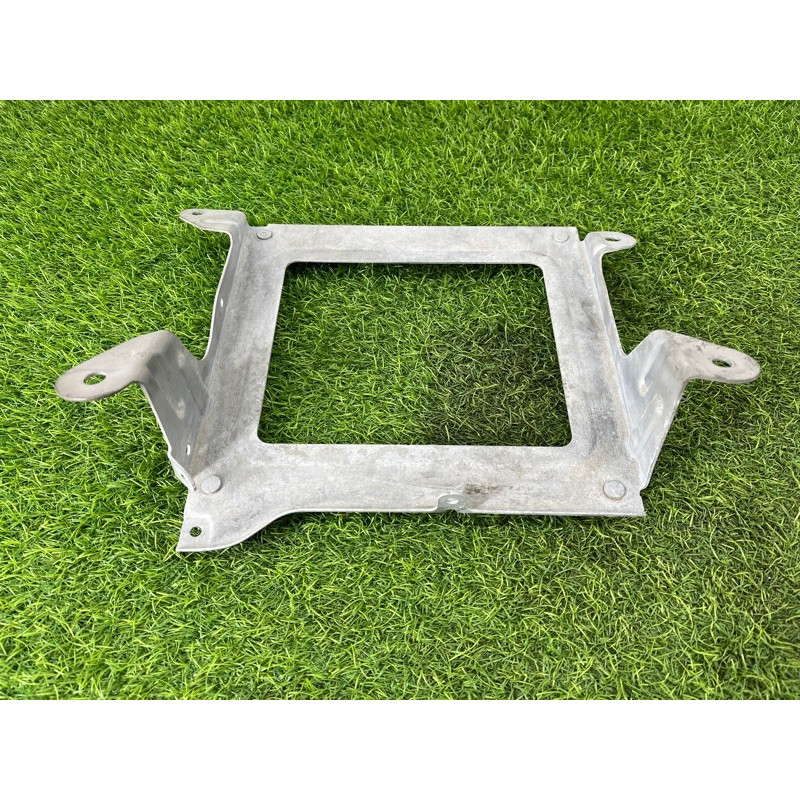 Кронштейн инвертора (электрика) Mercedes-Benz EQB 350 X243 2022 A2435452000