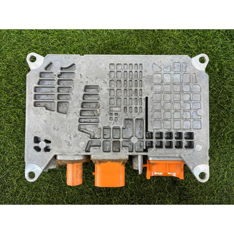 Преобразователь напряжения (электрика) Mercedes-Benz EQB 350 X243 2022 A0009006046