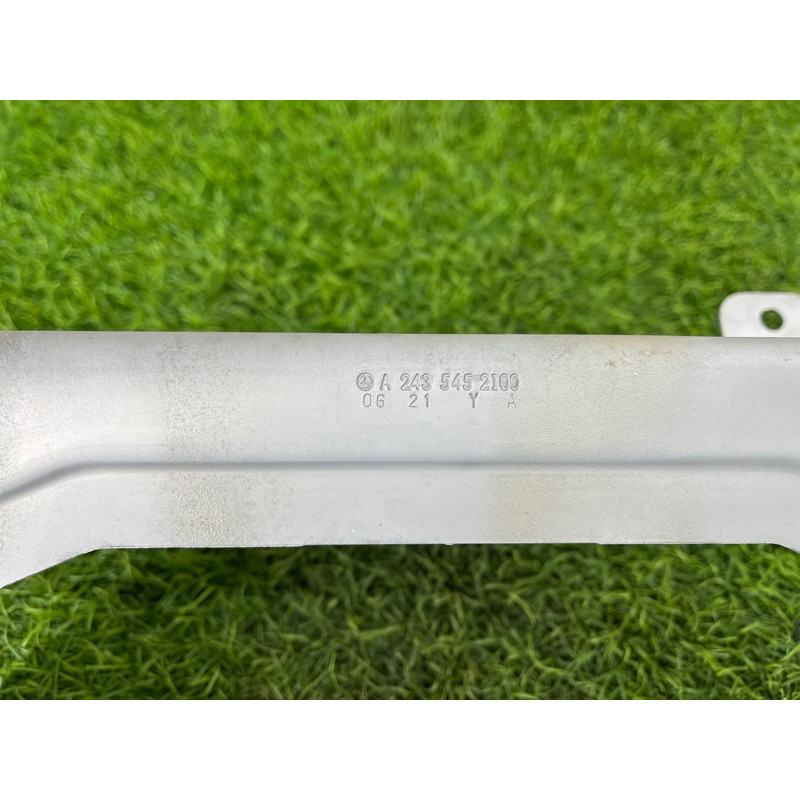 Кронштейн инвертора (электрика) Mercedes-Benz EQB 350 X243 2022 A2435452100