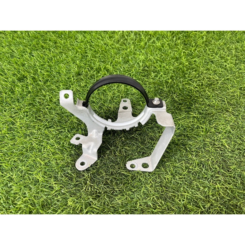 Кронштейн дополнительного насоса ОЖ (кронштейны двигателя) Mercedes-Benz EQB 350 X243 2022 A2435040700