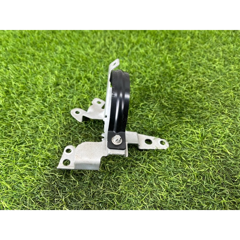 Кронштейн дополнительного насоса ОЖ (кронштейны двигателя) Mercedes-Benz EQB 350 X243 2022 A2435040700