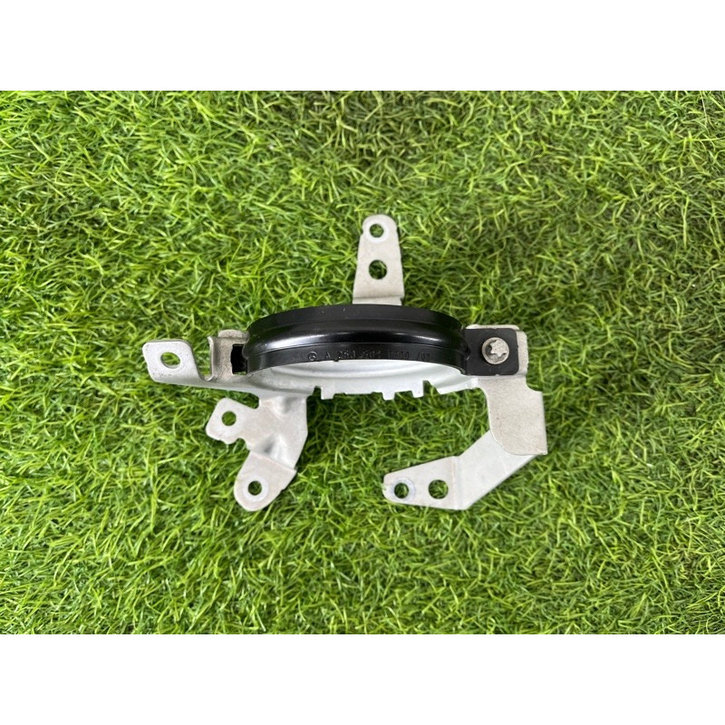 Кронштейн дополнительного насоса ОЖ (кронштейны двигателя) Mercedes-Benz EQB 350 X243 2022 A2435040700