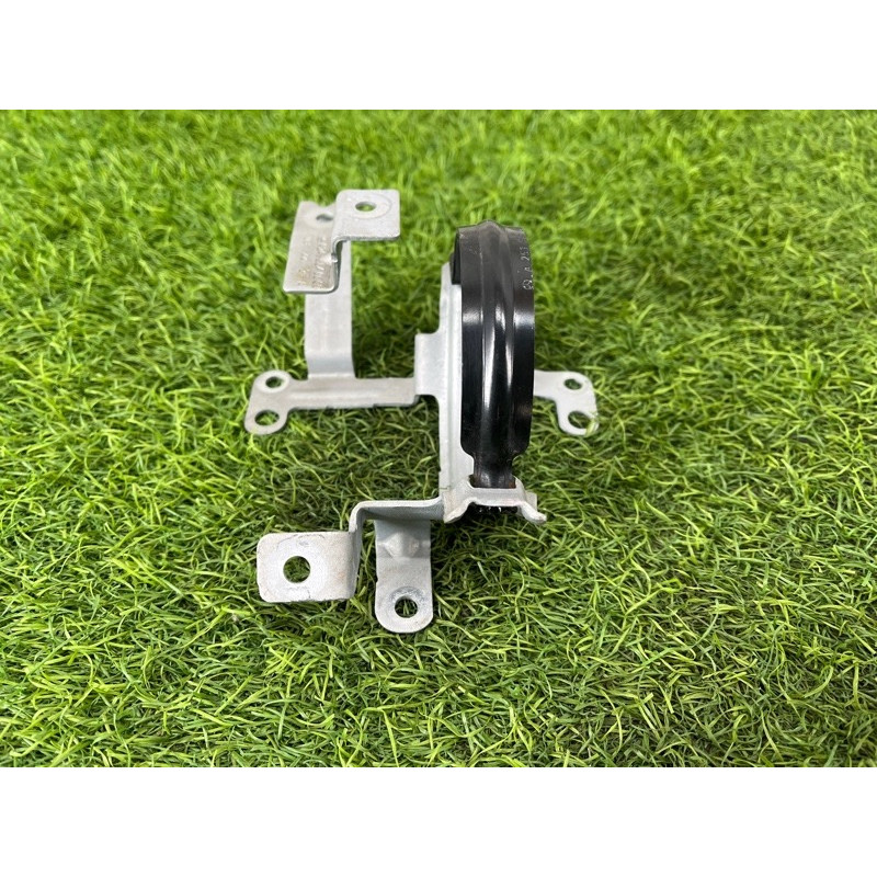 Кронштейн дополнительного насоса ОЖ (кронштейны двигателя) Mercedes-Benz EQB 350 X243 2022 A2435040600