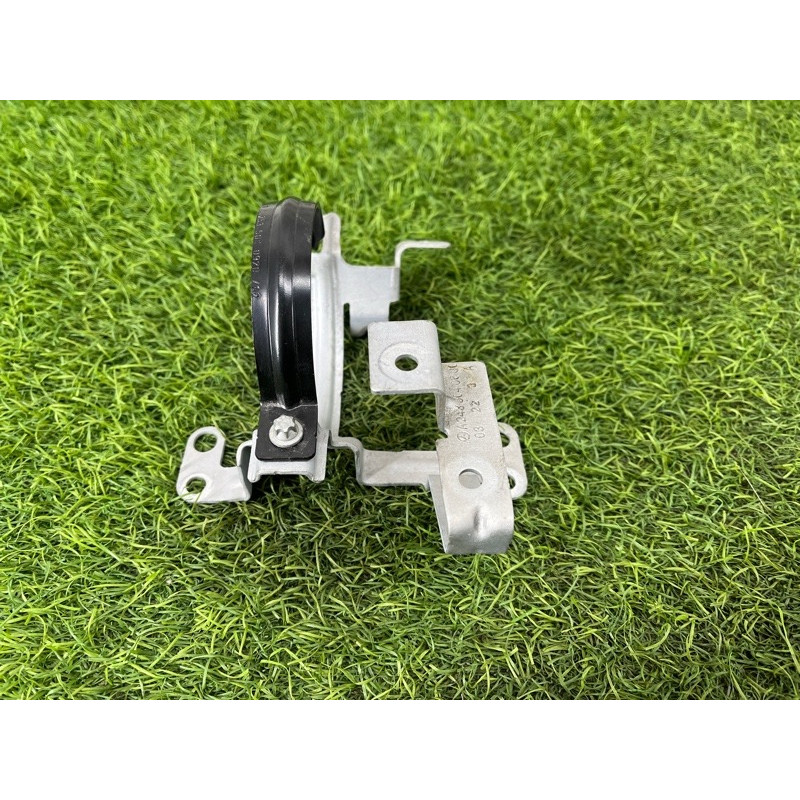 Кронштейн дополнительного насоса ОЖ (кронштейны двигателя) Mercedes-Benz EQB 350 X243 2022 A2435040600