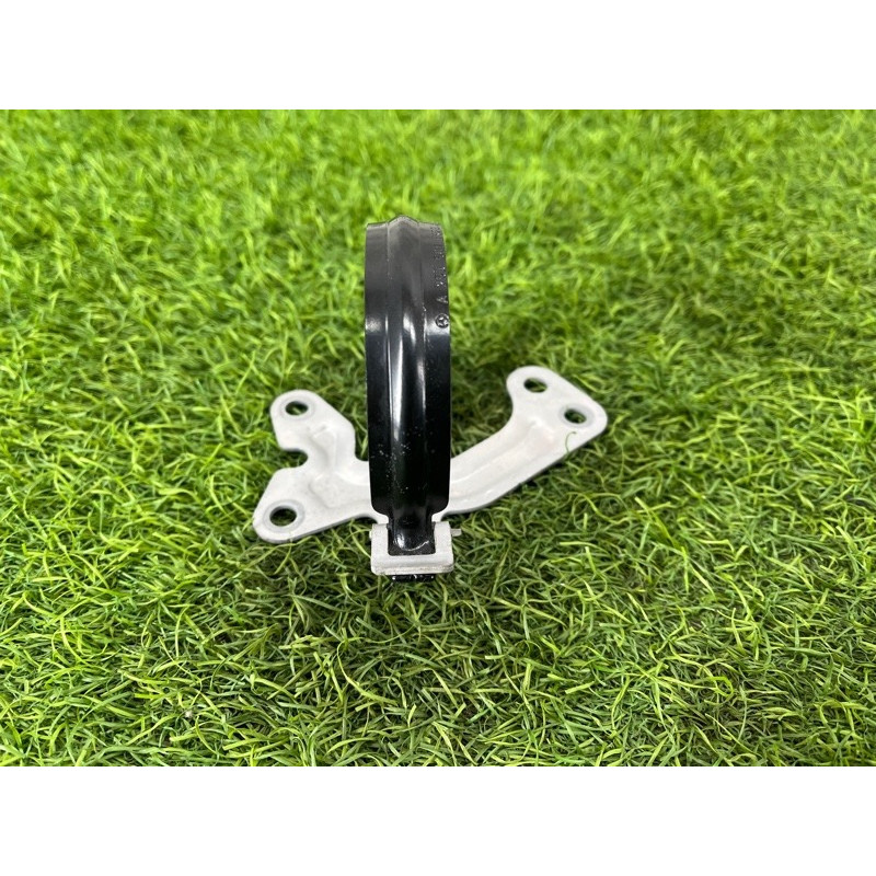 Кронштейн дополнительного насоса ОЖ (кронштейны двигателя) Mercedes-Benz EQB 350 X243 2022 A2438302600