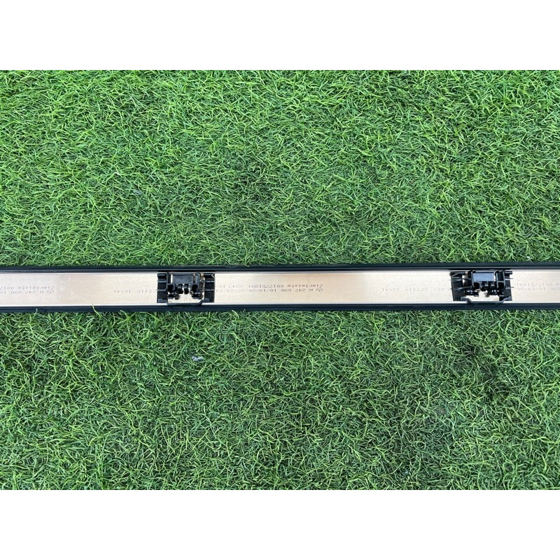 Молдинг на дах (кузов и элементы) Mercedes-Benz EQB 350 X243 2022 A2476901800