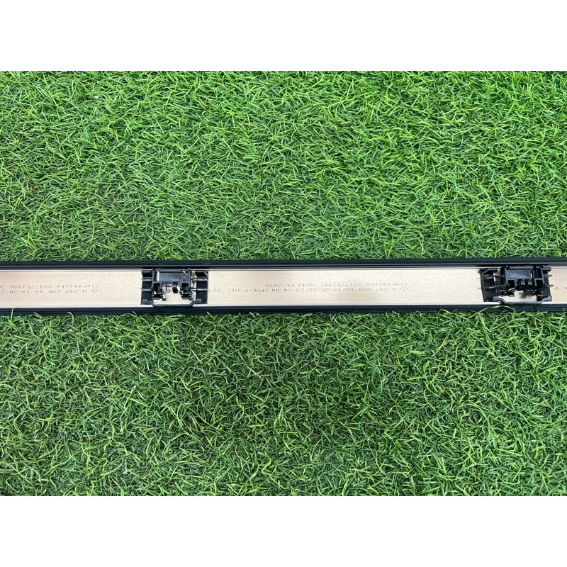 Молдинг на дах (кузов и элементы) Mercedes-Benz EQB 350 X243 2022 A2476902000