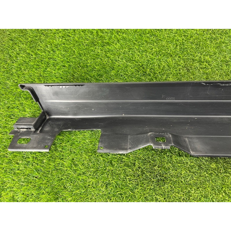 Накладка на поріг (кузов и элементы) Mercedes-Benz EQB 350 X243 2022 A2476980800