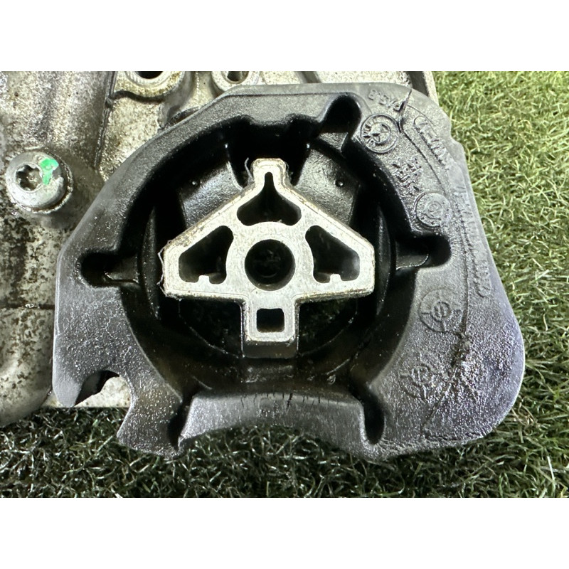 Роздавальна коробка (трансмісія) BMW X5 E70 2012 3.0 N55B30 27105A371D7