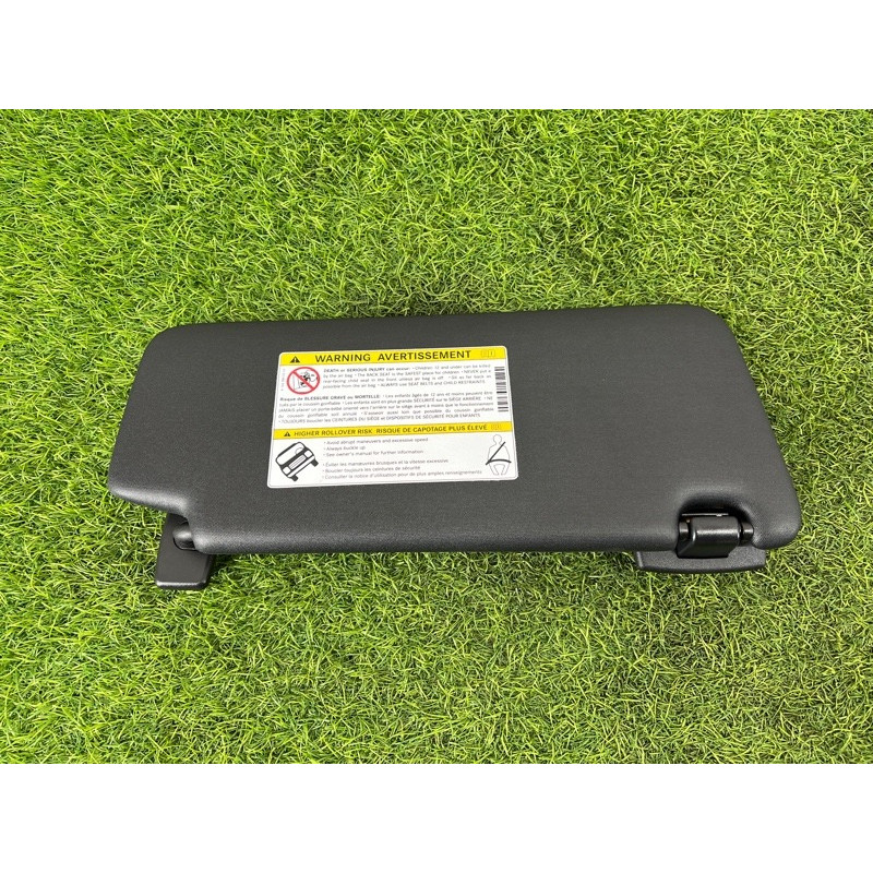 Козырек солнцезащитный (салон) Mercedes-Benz EQB 350 X243 2022 A17781061009H43