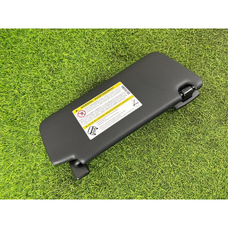 Козырек солнцезащитный (салон) Mercedes-Benz EQB 350 X243 2022 A17781061009H43