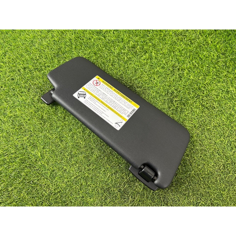 Козырек солнцезащитный (салон) Mercedes-Benz EQB 350 X243 2022 A17781061009H43