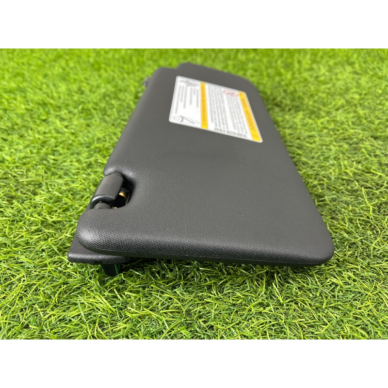 Козырек солнцезащитный (салон) Mercedes-Benz EQB 350 X243 2022 A17781061009H43