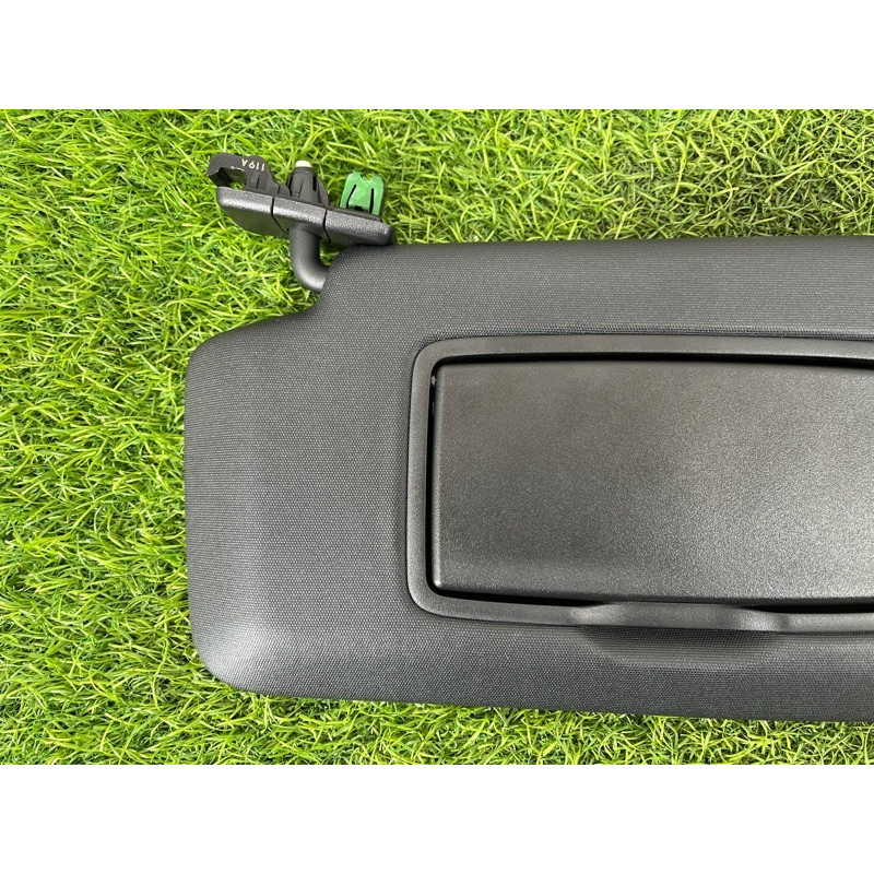 Козырек солнцезащитный (салон) Mercedes-Benz EQB 350 X243 2022 A17781061009H43