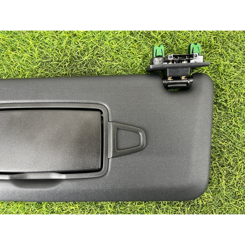 Козырек солнцезащитный (салон) Mercedes-Benz EQB 350 X243 2022 A17781061009H43
