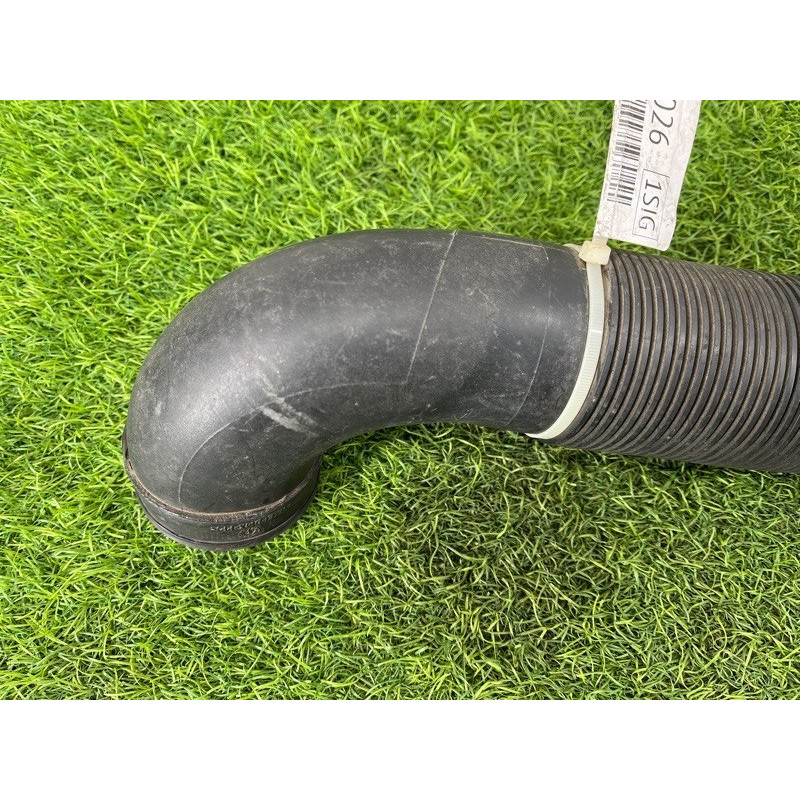 Патрубок повітряного фільтра (подача палива) Opel SIGNUM 1 2006 2.2 YH 09231937