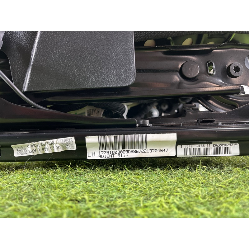 Передние сидения (салон) Mercedes-Benz EQB 350 X243 2022 A17791084019D88