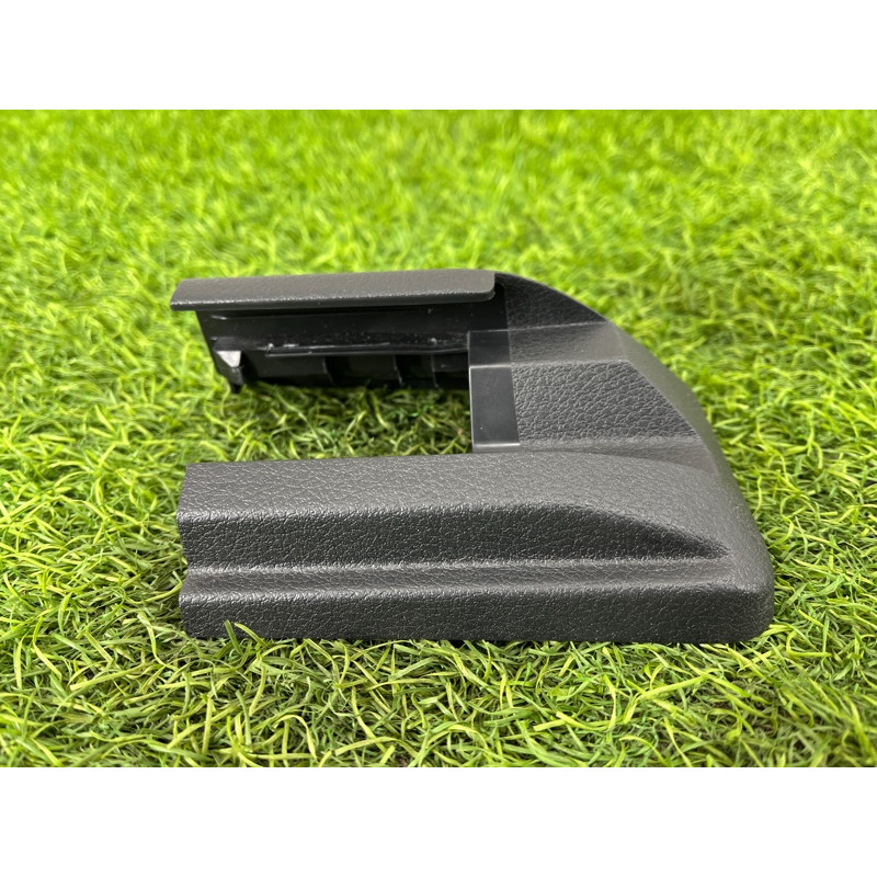 Заглушка сидіння (салон) Mercedes-Benz EQB 350 X243 2022 A24391900009051